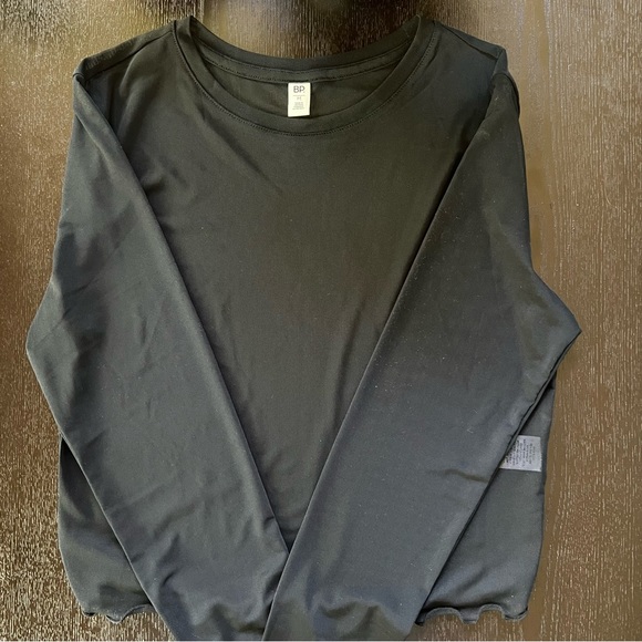 Sheer, black, long sleeve - Picture 2 of 3